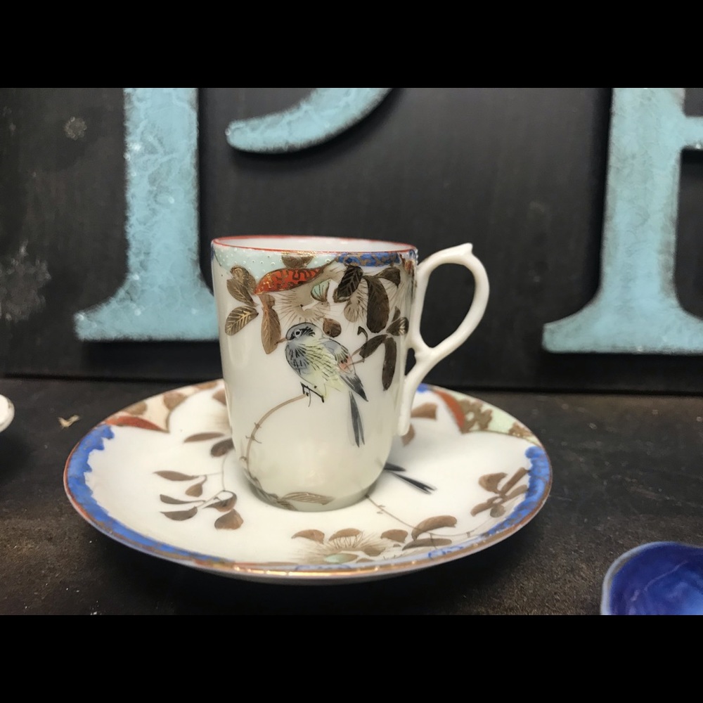 Tiny Tea cups - Picture 5 of 6
